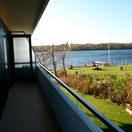 Kleine Krabbe, App 10 *